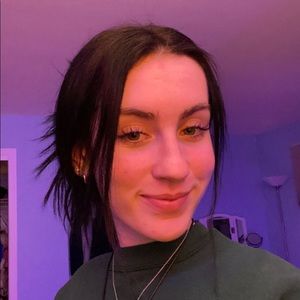 Meet your Posher, Molly